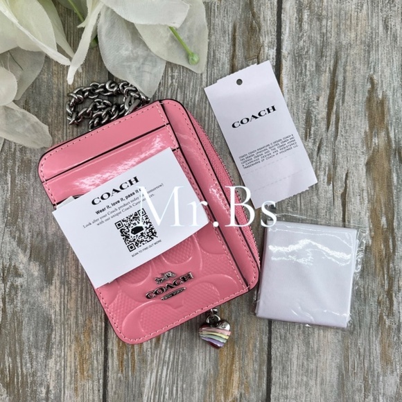 Coach Zip Card Case In Signature Leather With Heart Charm Wallet Bag - Picture 5 of 6